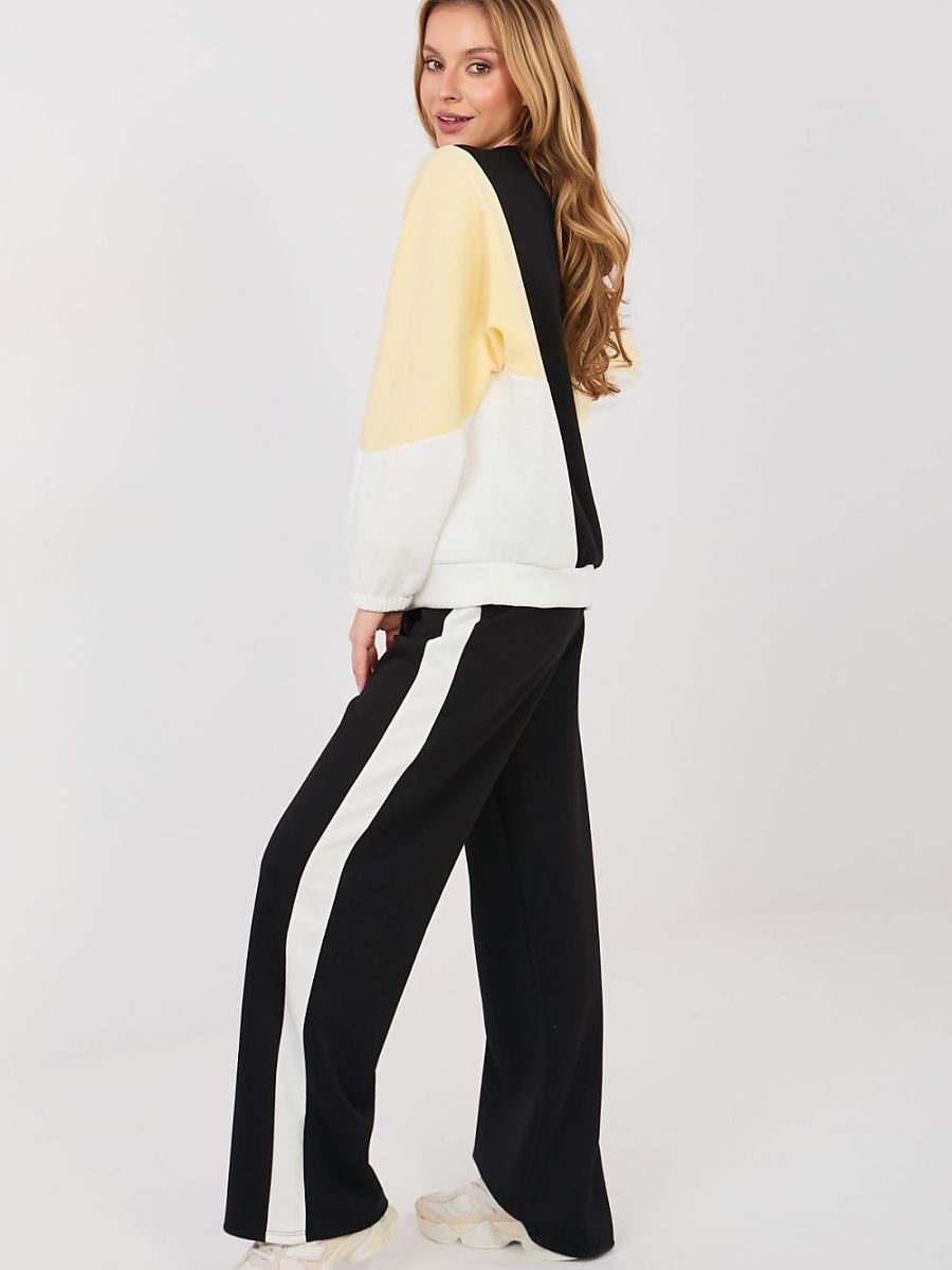 Set model 224784 Rue Paris